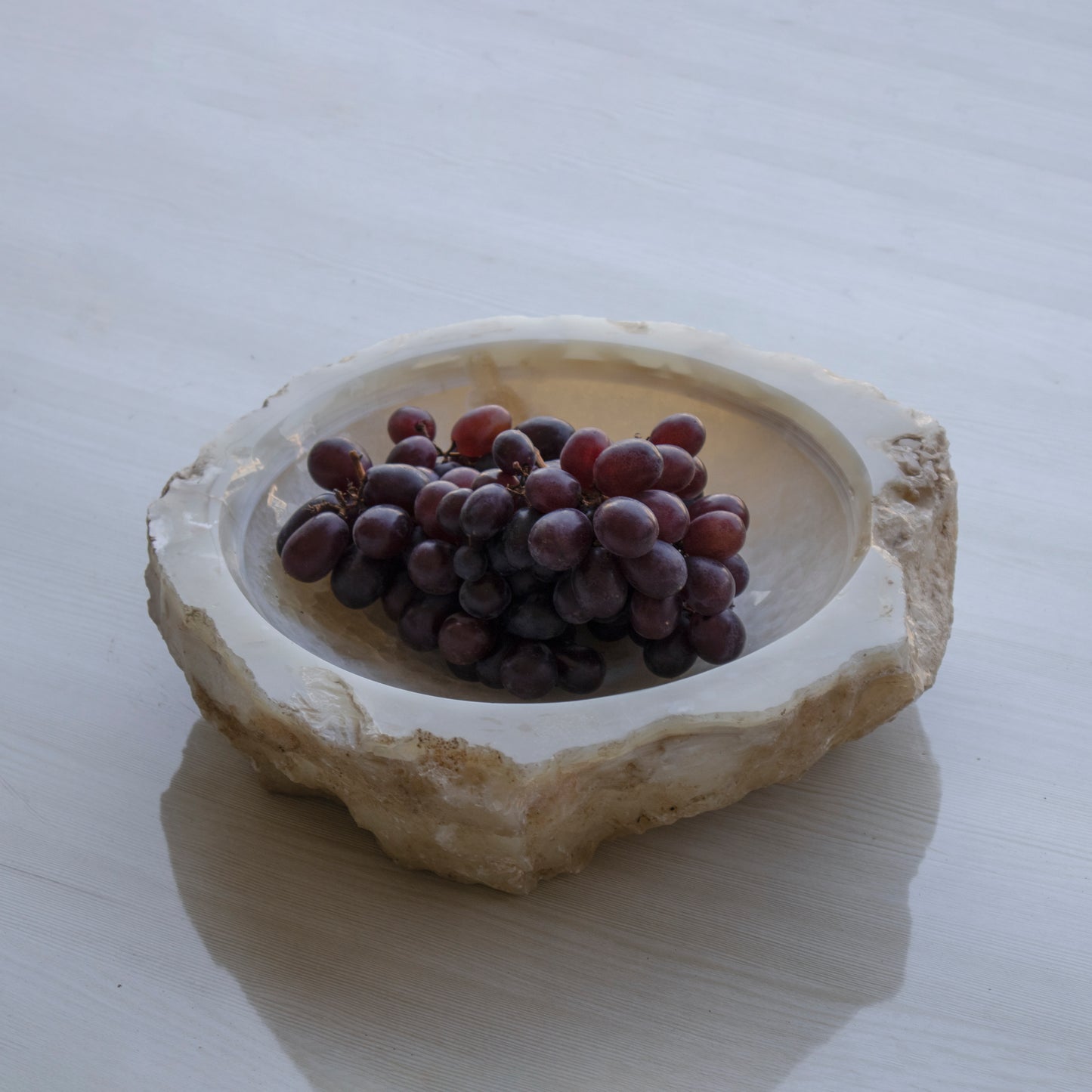 Onyx Cradle Bowl